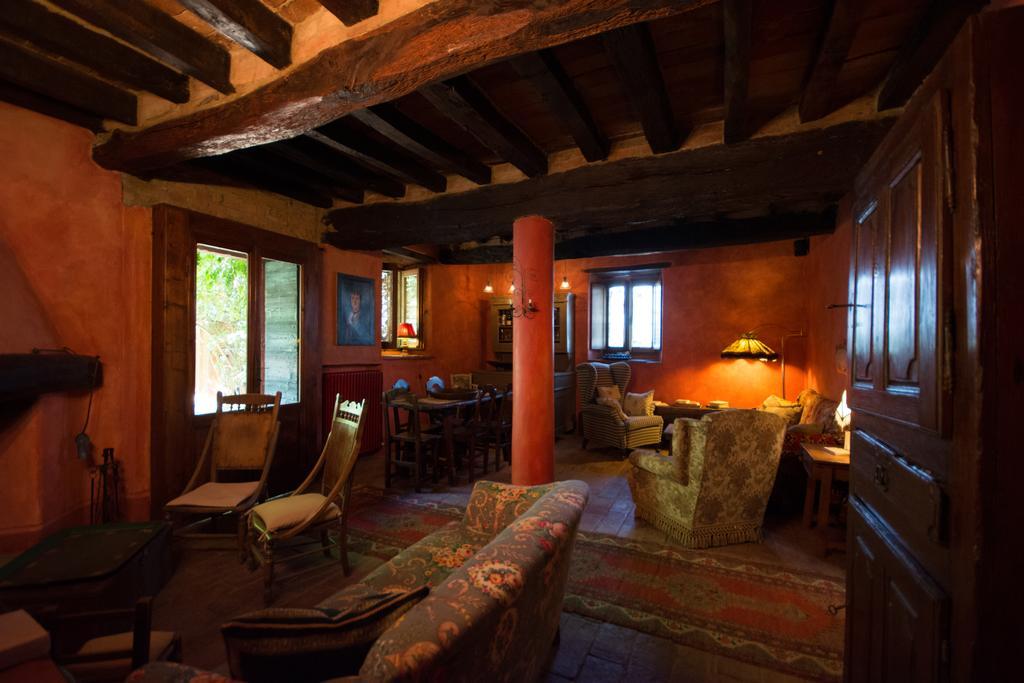Locanda Dei Melograni Gossolengo Екстер'єр фото