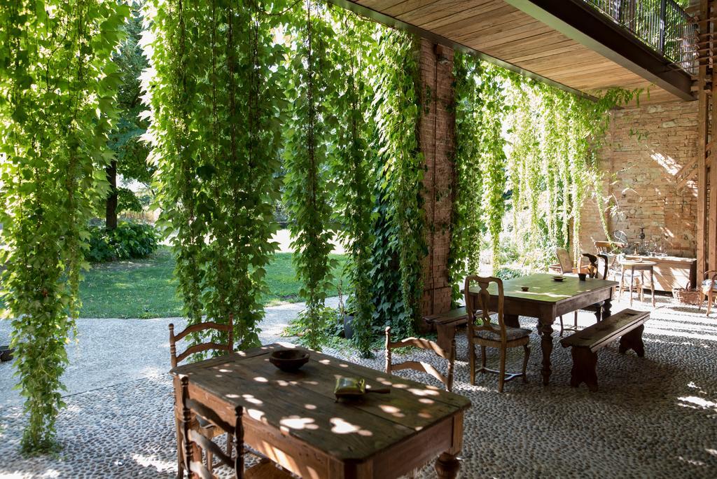 Locanda Dei Melograni Gossolengo Екстер'єр фото