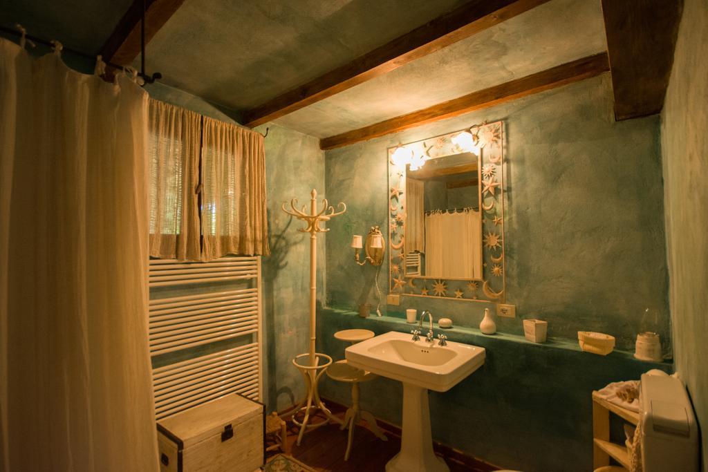 Locanda Dei Melograni Gossolengo Екстер'єр фото